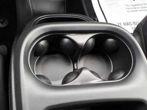 New 2026 Chrysler Voyager LX image 26