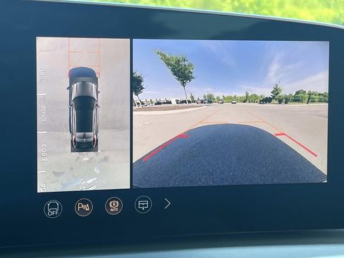 New 2026 Cadillac Lyriq Signature Sport RWD image 34