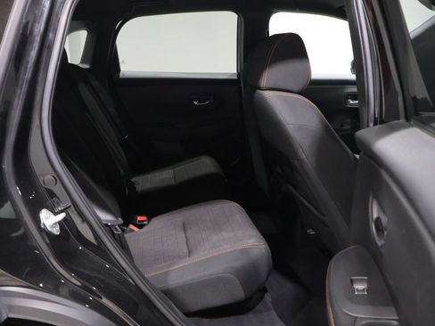 Used 2024 Honda HR-V Sport image 19