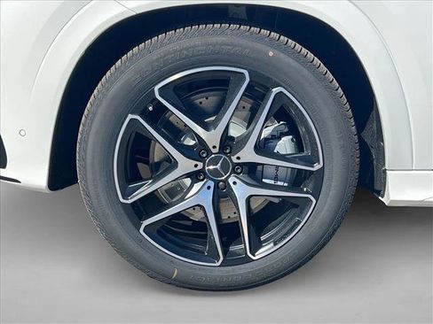 New 2026 Mercedes-Benz GLE 53 AMG 4MATIC Coupe image 10