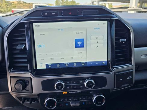 Used 2024 Ford F250 Lariat w/ Black Appearance Package AWD/4WD image 25