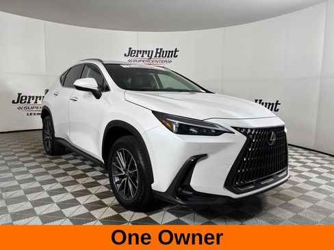 Used 2025 Lexus NX 350 AWD w/ Accessory Package (Z1) image 4