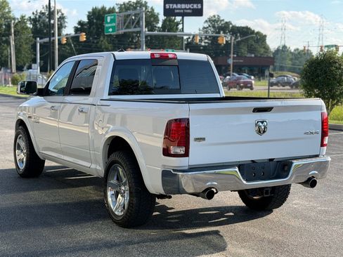 Used 2014 RAM 1500 Laramie AWD/4WD image 3