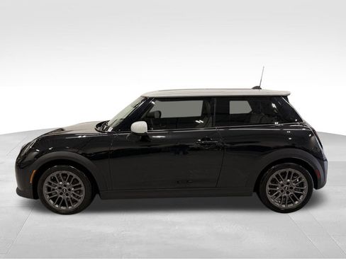 Used 2025 MINI Cooper S FWD image 2