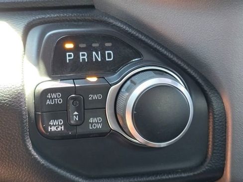 Used 2021 RAM 1500 Big Horn AWD/4WD image 18