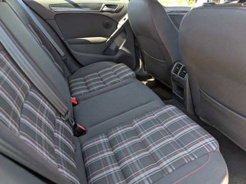Used 2012 Volkswagen GTI 4-Door FWD image 13