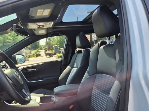 Used 2024 Toyota RAV4 XSE w/ Advanced Technology Package image 7