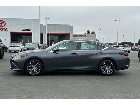 Used 2023 Lexus ES 300h w/ Premium Package FWD image 7