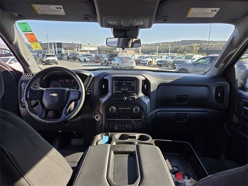 Used 2023 Chevrolet Silverado 1500 Custom image 16