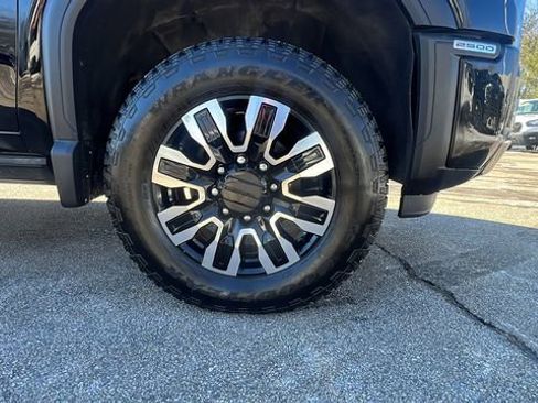 Used 2024 GMC Sierra 2500 Denali Ultimate image 13