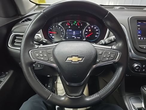 Used 2021 Chevrolet Equinox LT FWD image 20