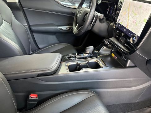 Certified 2026 Lexus NX 350h AWD w/ Accessory Package (2T) image 20