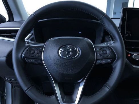 Certified 2026 Toyota Corolla Cross LE FWD image 25