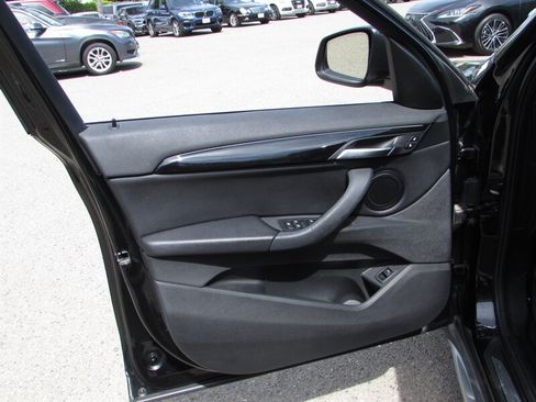 Used 2019 BMW X1 sDrive28i w/ Convenience Package FWD image 11
