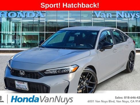 Used 2025 Honda Civic Sport image 1
