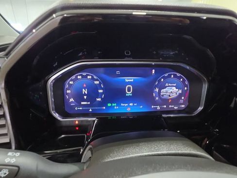 Used 2026 Chevrolet Silverado 1500 LTZ w/ LTZ Premium Package AWD/4WD image 12