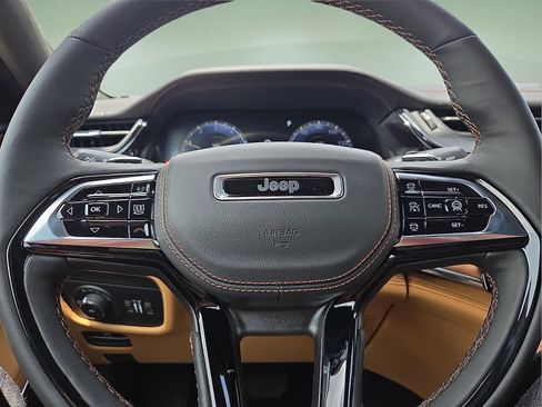 New 2026 Jeep Grand Cherokee Summit AWD/4WD image 24