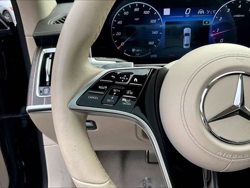 Used 2022 Mercedes-Benz Maybach S 580 4MATIC image 11