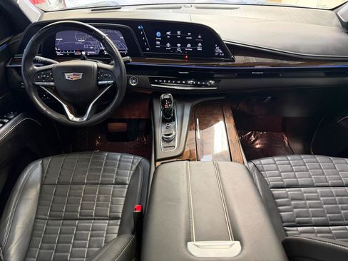 Used 2023 Cadillac Escalade ESV Sport Platinum RWD image 31