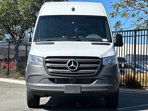 New 2025 Mercedes-Benz Sprinter 2500 image 3