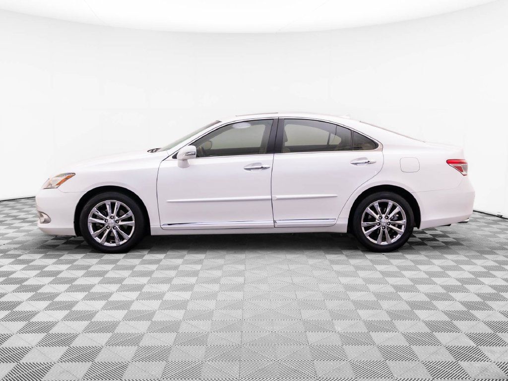 Used 2012 Lexus ES 350 FWD image 2