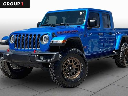 Used 2023 Jeep Gladiator Rubicon w/ Cold Weather Group AWD/4WD image 1