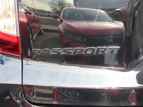 Certified 2022 Honda Passport TrailSport image 7