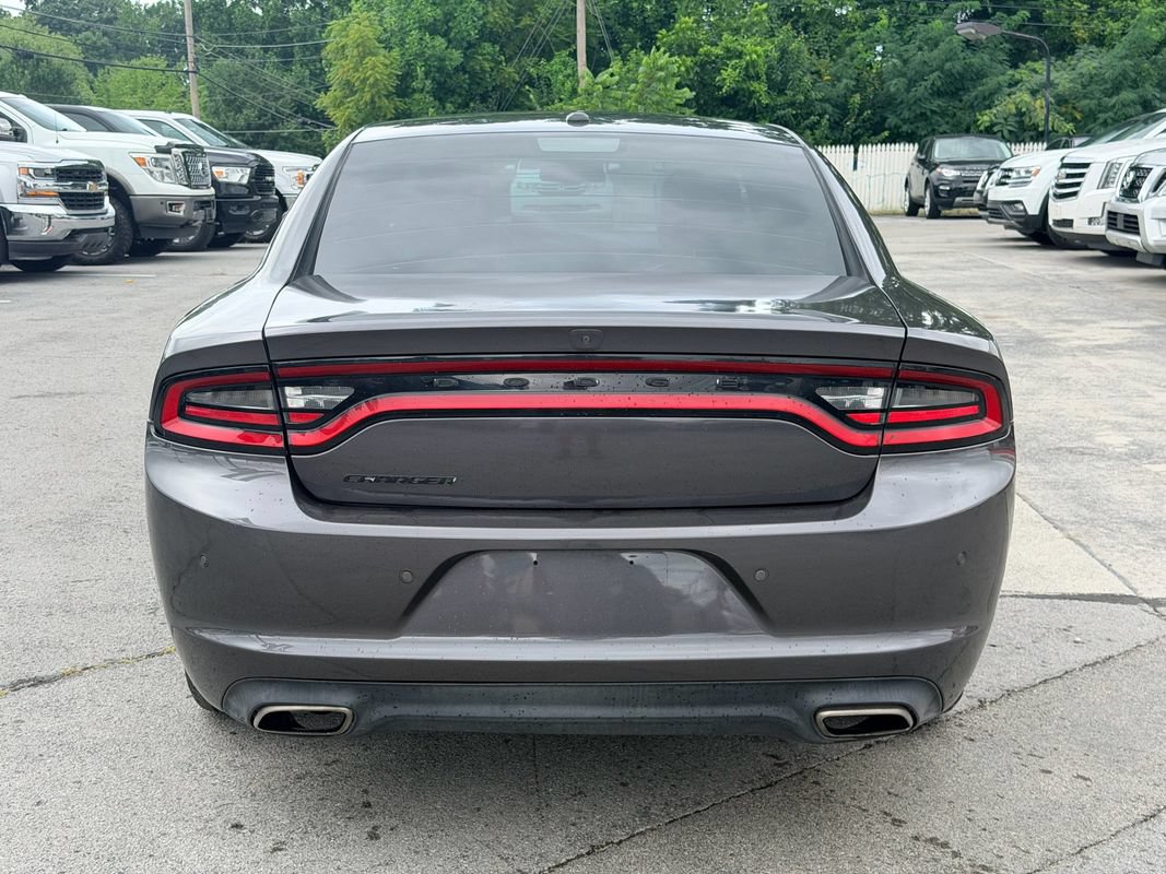 Used 2021 Dodge Charger SXT w/ Leather Interior Group RWD image 5