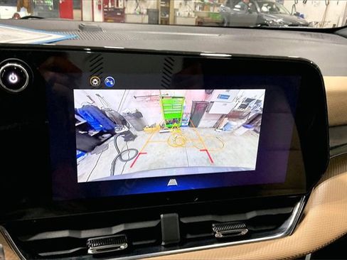 Used 2026 Chevrolet Equinox ACTIV w/ Convenience Package III image 21