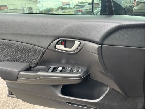 Used 2015 Honda Civic LX image 17