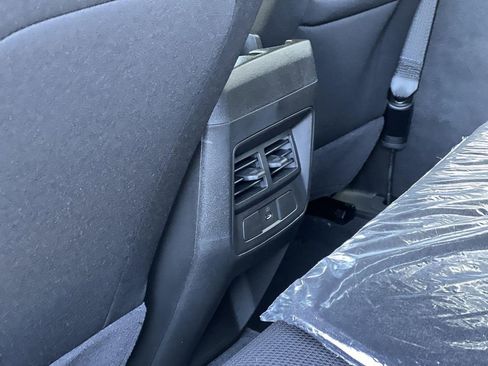 New 2026 GMC Canyon Elevation image 26