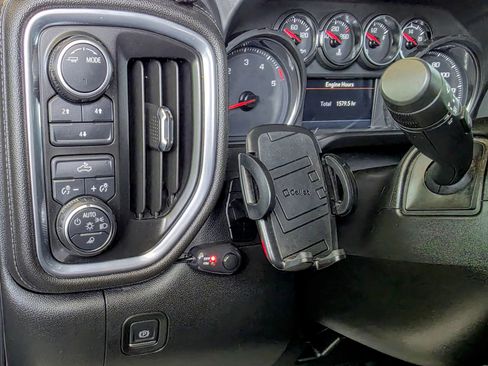 Used 2023 Chevrolet Silverado 2500 LT image 21