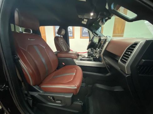 Used 2019 Ford F150 Platinum w/ Equipment Group 701A Luxury RWD image 13