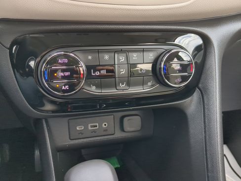 Certified 2021 Buick Encore GX Select w/ Experience Buick Package image 23