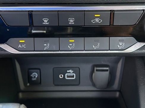 Used 2024 Nissan Sentra S image 26