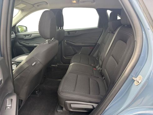Used 2025 Ford Escape Active AWD/4WD image 19