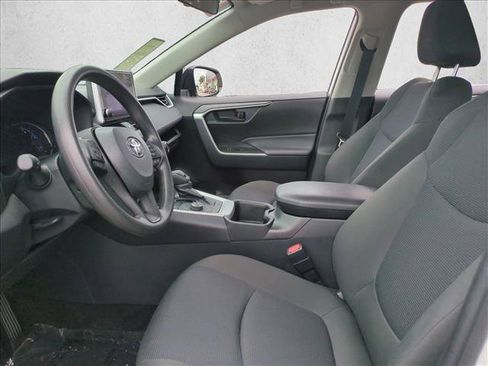 Certified 2024 Toyota RAV4 LE AWD/4WD image 16