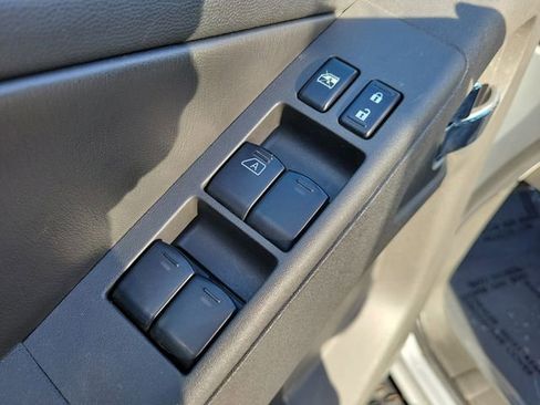 Used 2021 Nissan Frontier PRO-4X w/ Pro-4x Utility Package image 17