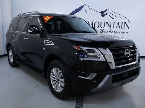 Used 2022 Nissan Armada SV AWD/4WD image 1