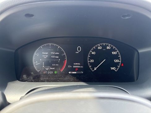 New 2026 Honda HR-V LX image 6