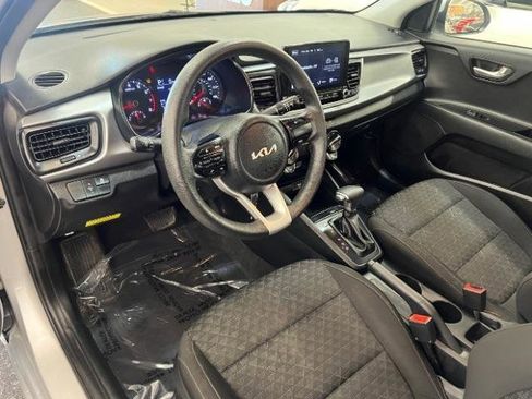 Used 2022 Kia Rio LX FWD image 7