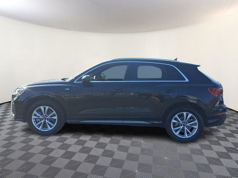 Used 2023 Audi Q3 2.0T Premium Plus w/ Premium Plus Package image 7