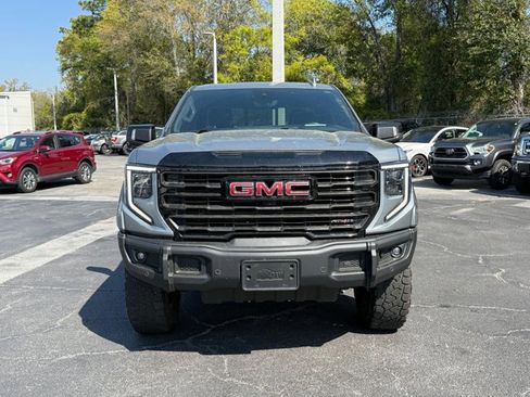 Used 2024 GMC Sierra 1500 AT4X image 3