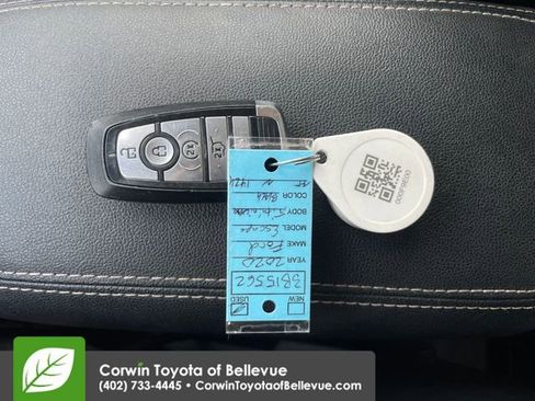 Used 2020 Ford Escape Titanium AWD/4WD image 23