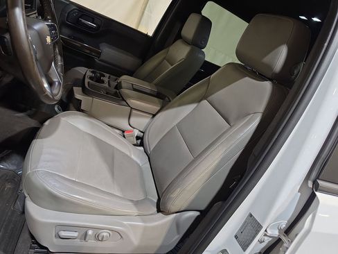 Used 2019 Chevrolet Silverado 1500 LT w/ All-Star Edition image 13