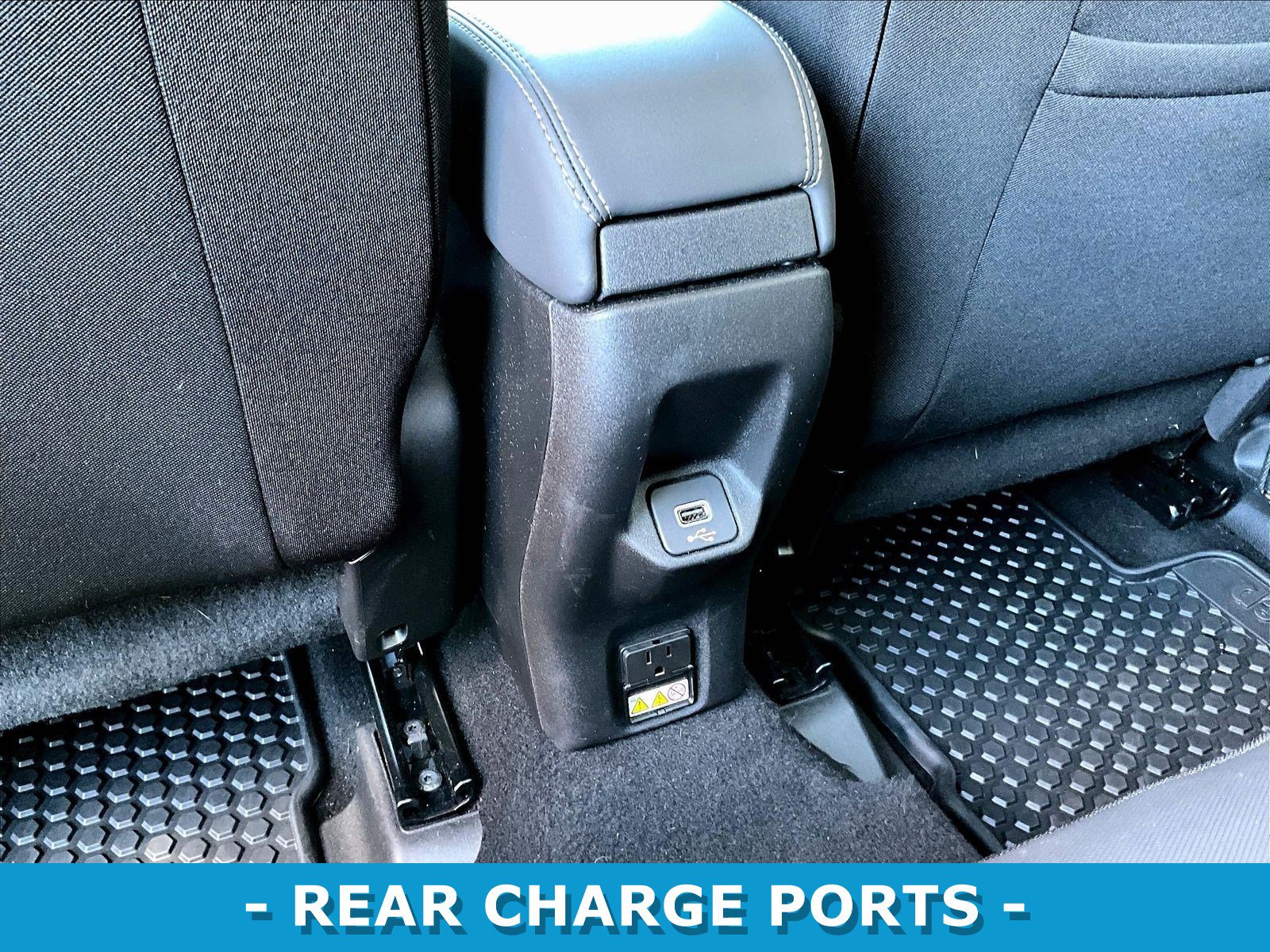 Used 2022 Jeep Renegade Altitude w/ Sun/Sound Group AWD/4WD image 10