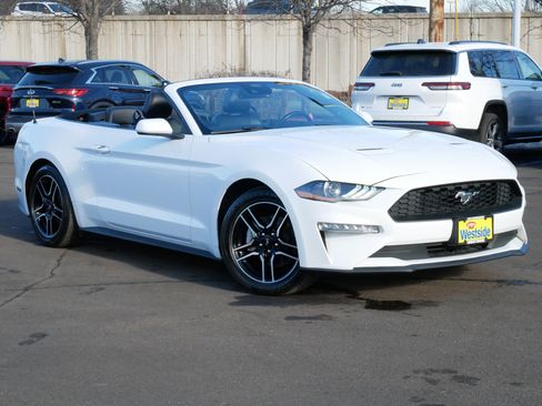 Used 2023 Ford Mustang Premium image 31