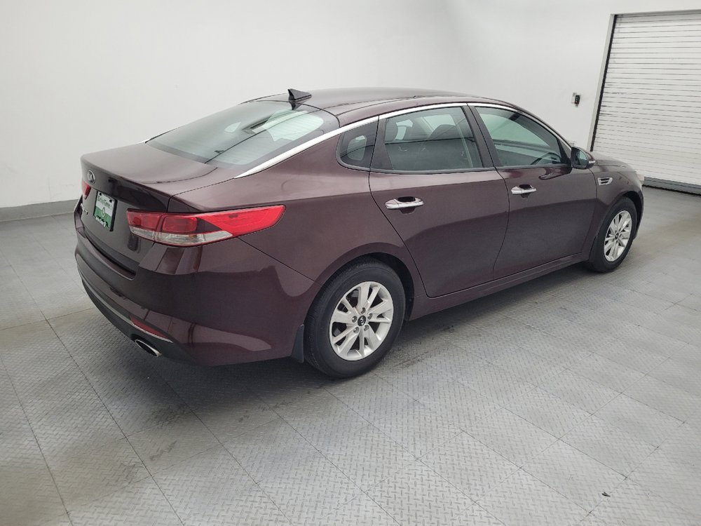 Used 2017 Kia Optima LX FWD image 10