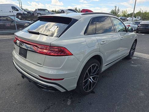 Used 2022 Audi Q8 Premium Plus AWD/4WD image 6