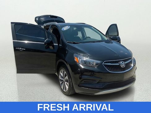 Used 2022 Buick Encore Preferred w/ Safety Package FWD image 9